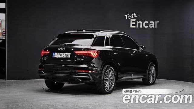 Audi Q3 (F3) Premium, 2023 2