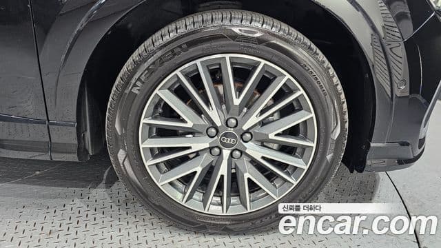 Audi Q3 (F3) Premium, 2023 все фото