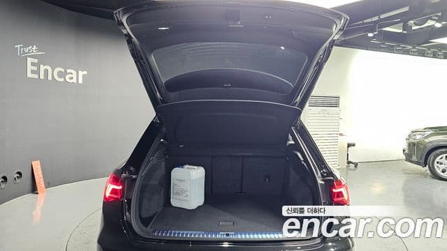 Audi Q3 (F3) Premium, 2023 20