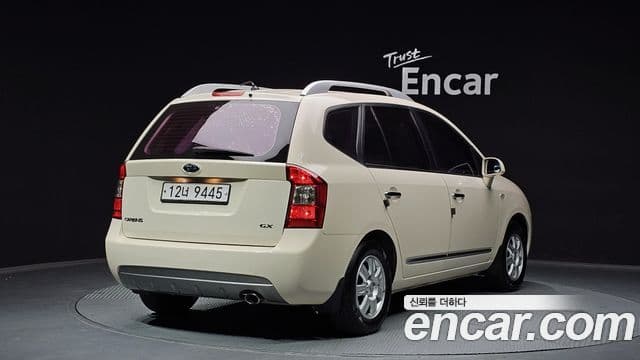 Kia 뉴카렌스 топовая версия, 2011 2