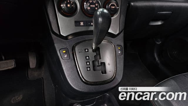 Kia 뉴카렌스 топовая версия, 2011 9