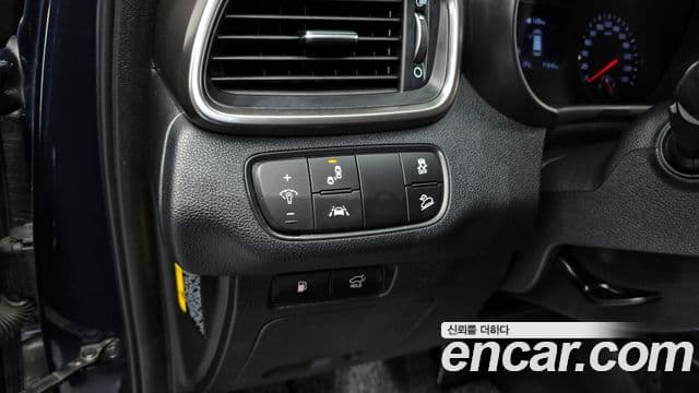 Kia The / новый New Sorento Master, 2020 16