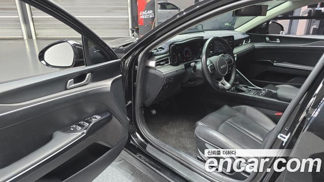 Kia K5 3세대 Standard, 2022 11