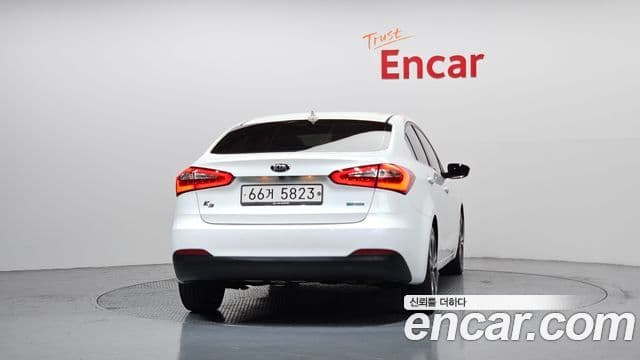 Kia K3 Prestige, 2015 4