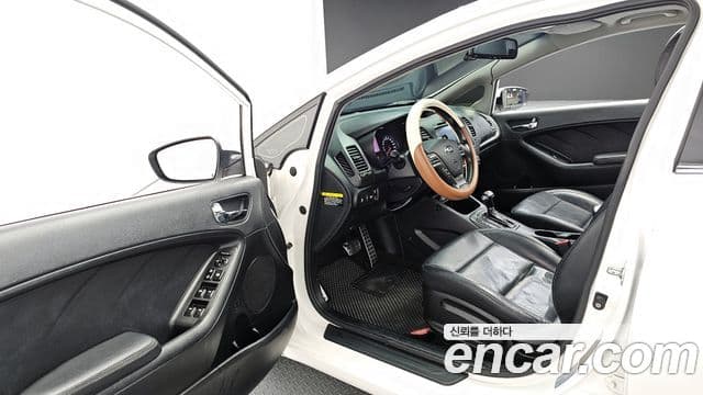 Kia K3 Prestige, 2015 11