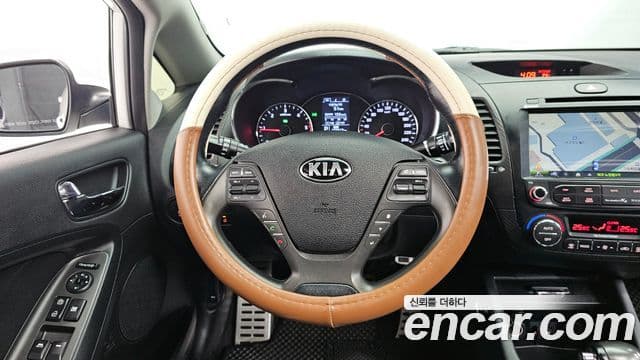 Kia K3 Prestige, 2015 13