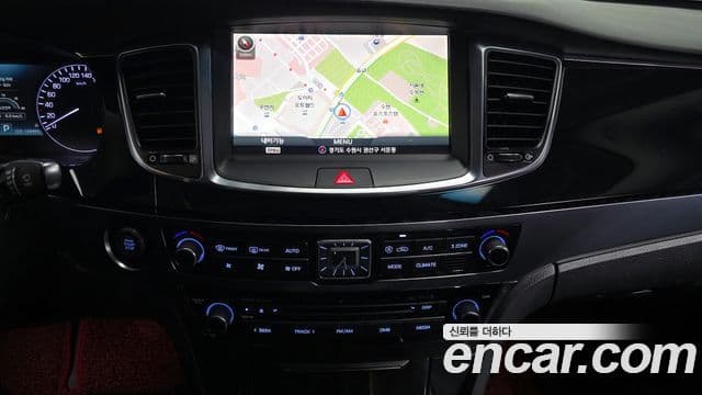 Hyundai Equus(новый кузов / новое поколение) Exclusive, 2015 15