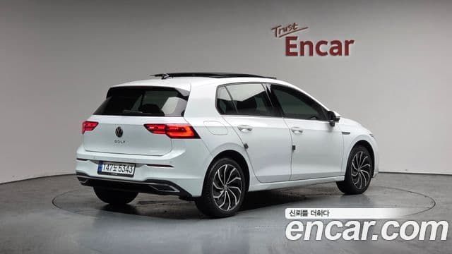 Volkswagen Гольф 8세대 Prestige, 2023 2