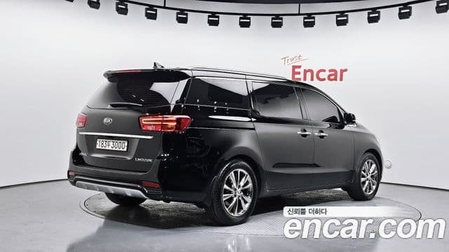Kia The / новый New Carnival VIP, 2019 2