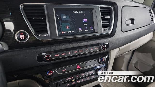 Kia The / новый New Carnival VIP, 2019 17