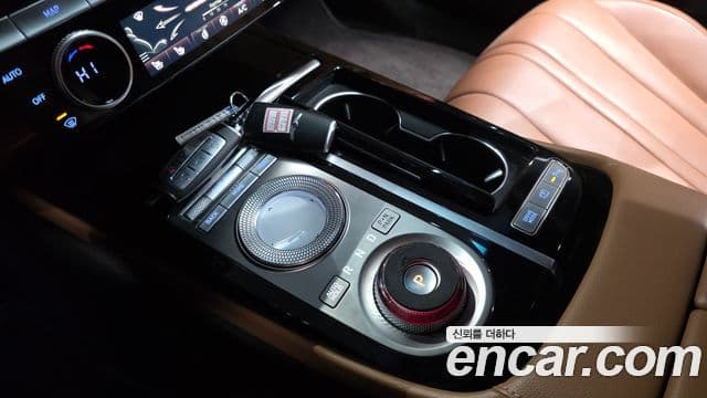 Genesis G80 (RG3) бензин 2.5 турбо 2WD, 2022 9