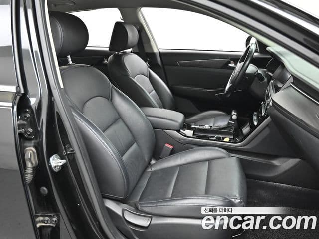 Kia K7 Premier Trendy, 2020 10