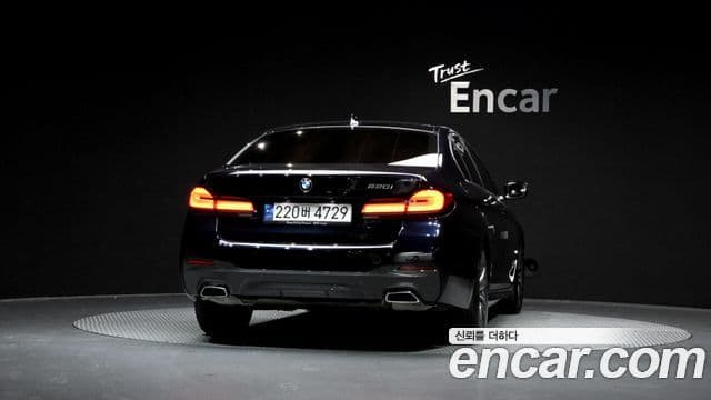 BMW 5시리즈 (G30) 520i M Sport, 2023 4