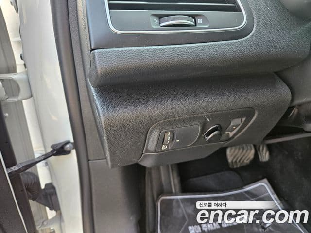 Renault Korea(Samsung) SM6 2.0 LPe SE (арендный автомобиль), 2019 13