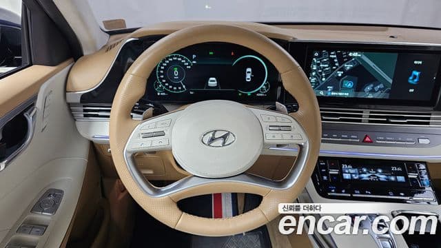 Hyundai The / новый New Grandeur IG гибрид Calligraphy, 2022 13