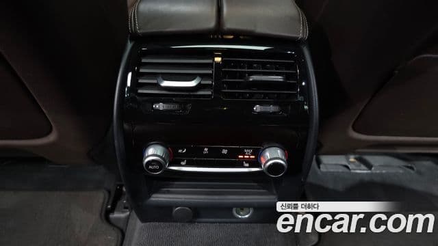 BMW 5시리즈 (G30) 540i xDrive M Sport Plus, 2018 18