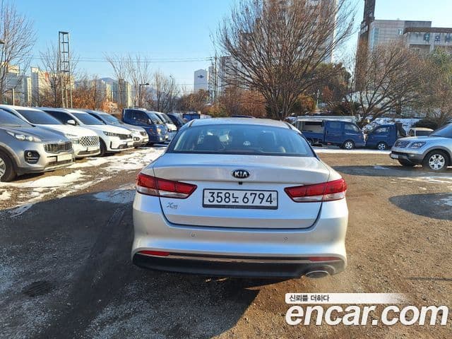 Kia K5 2세대 Luxury, 2016 4