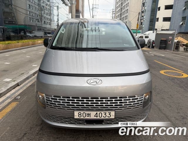 Hyundai Staria Smart, 2022 2