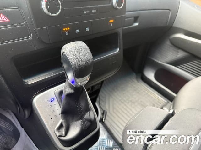 Hyundai Staria Smart, 2022 8