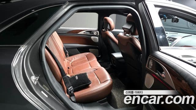 Lincoln New MKZ 2세대, 2017 12