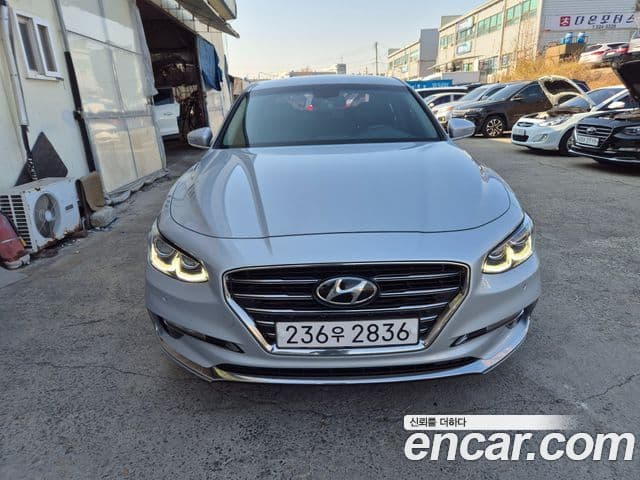 Hyundai Grandeur IG VIP пакет, 2018 3