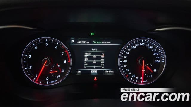 Genesis G70 Sport пакет, 2019 8