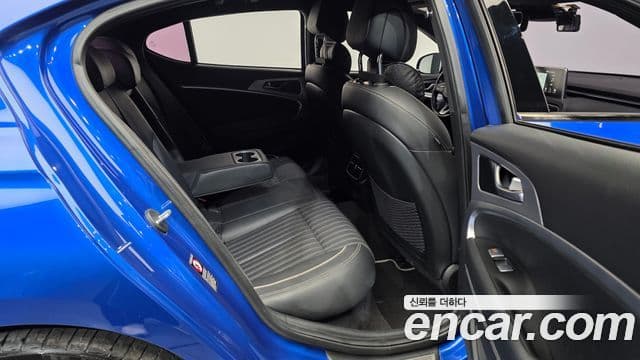 Genesis G70 Sport пакет, 2019 12