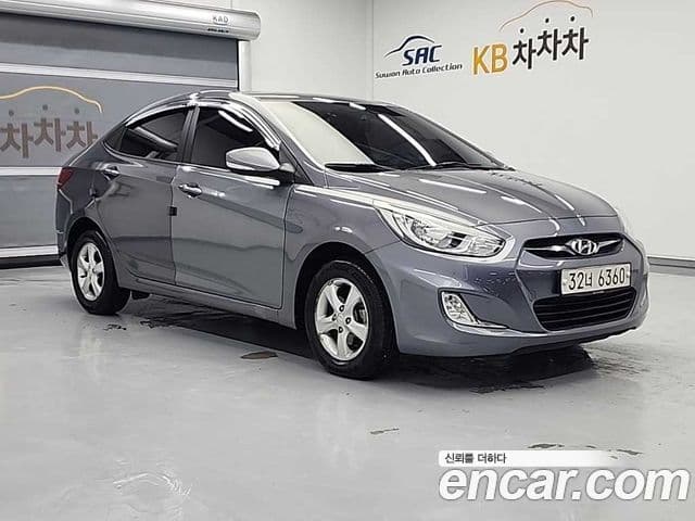 Hyundai Accent(новый кузов / новое поколение) Modern, 2015 4