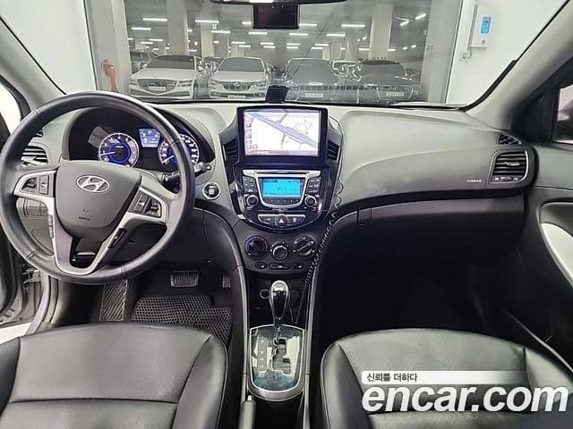 Hyundai Accent(новый кузов / новое поколение) Modern, 2015 7