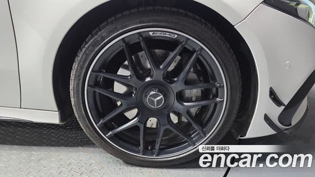 Mercedes-Benz A-класс W177 AMG A45 4MATIC+ хэтчбек, 2022 все фото