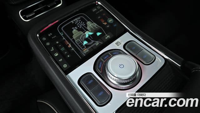 Genesis G90 (RS4) бензин 3.5 турбо AWD, 2024 19