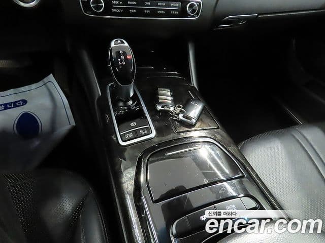 Kia K9 Executive, 2014 13