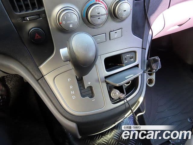 Hyundai Grand Starex CVX Luxury, 2012 10