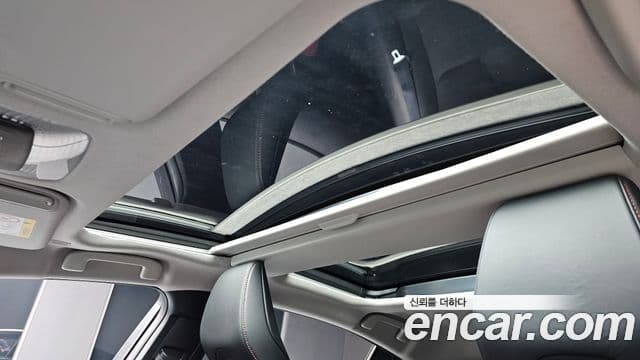 Toyota 프리우스 5세대 2.0 PHEV XSE, 2024 17