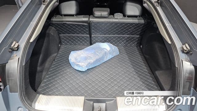 Toyota 프리우스 5세대 2.0 PHEV XSE, 2024 20