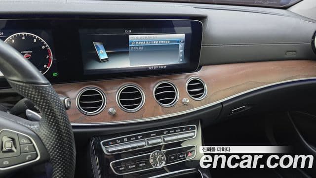 Mercedes-Benz E-класс W213 Exclusive, 2017 14