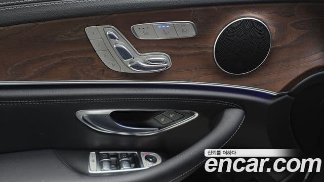 Mercedes-Benz E-класс W213 Exclusive, 2017 16