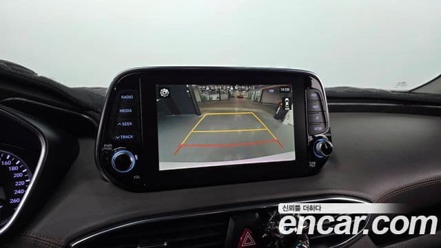 Hyundai Santa Fe TM Exclusive, 2020 15