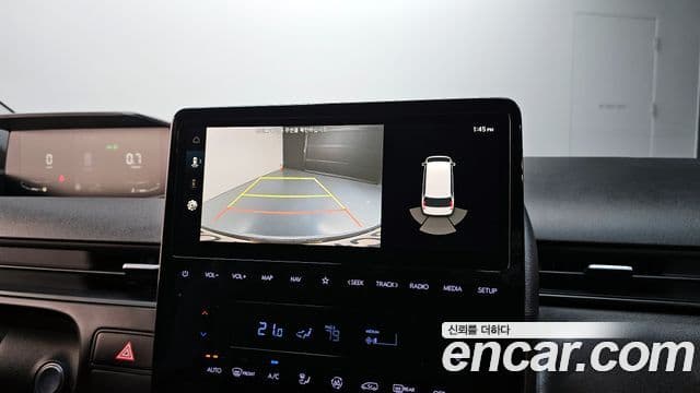 Hyundai Staria Modern, 2023 14