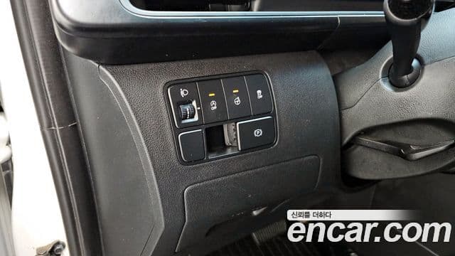 Hyundai Staria Modern, 2023 16