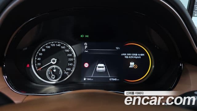 Genesis GV70, 2021 8