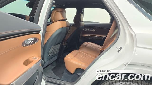 Genesis GV70, 2021 12