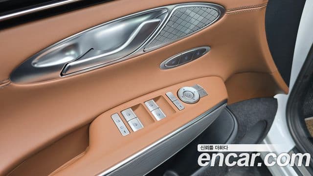 Genesis GV70, 2021 17