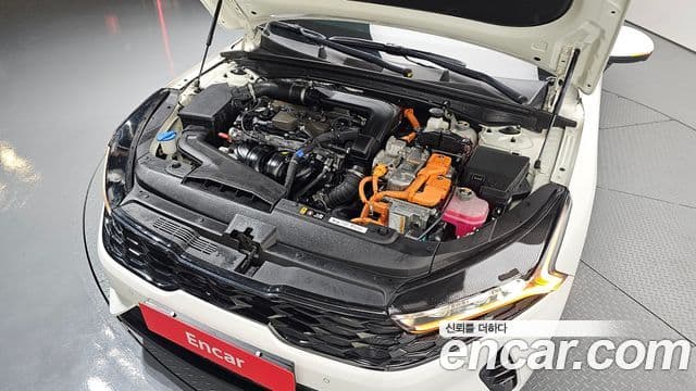Kia K5 гибрид 3세대 Noblesse, 2022 6