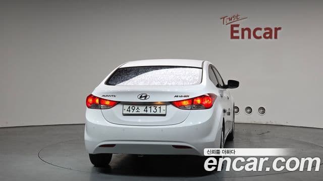 Hyundai Avante MD Premier, 2012 4