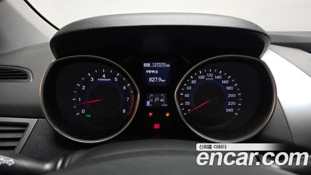 Hyundai Avante MD Premier, 2012 8