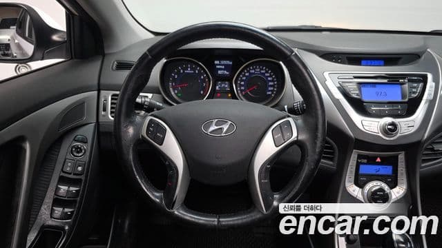 Hyundai Avante MD Premier, 2012 14