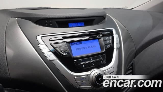 Hyundai Avante MD Premier, 2012 15