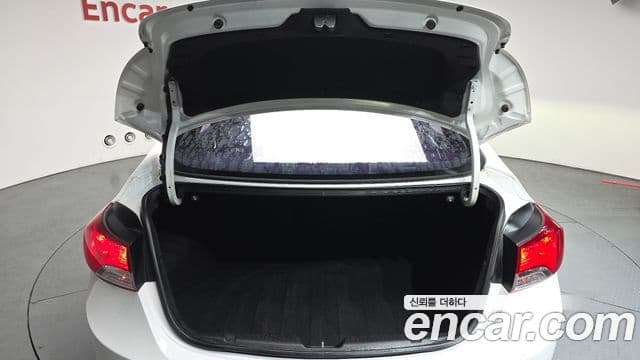 Hyundai Avante MD Premier, 2012 20