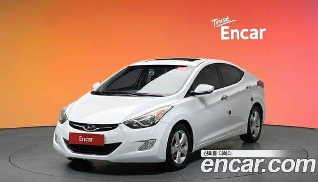 Hyundai Avante MD Premier, 2012 1